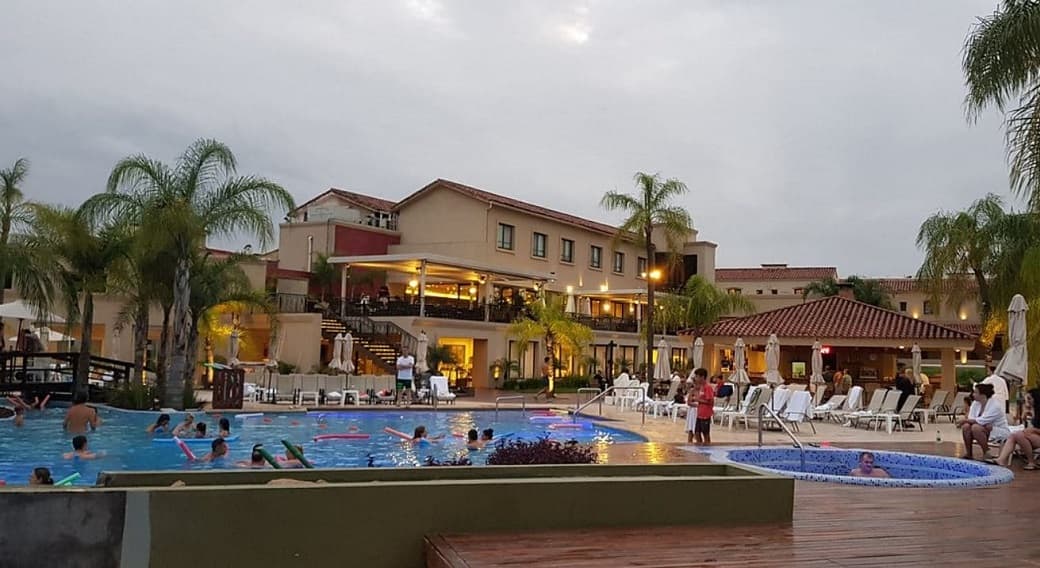 Hotel Los Pinos, Resort & Spa Termal
