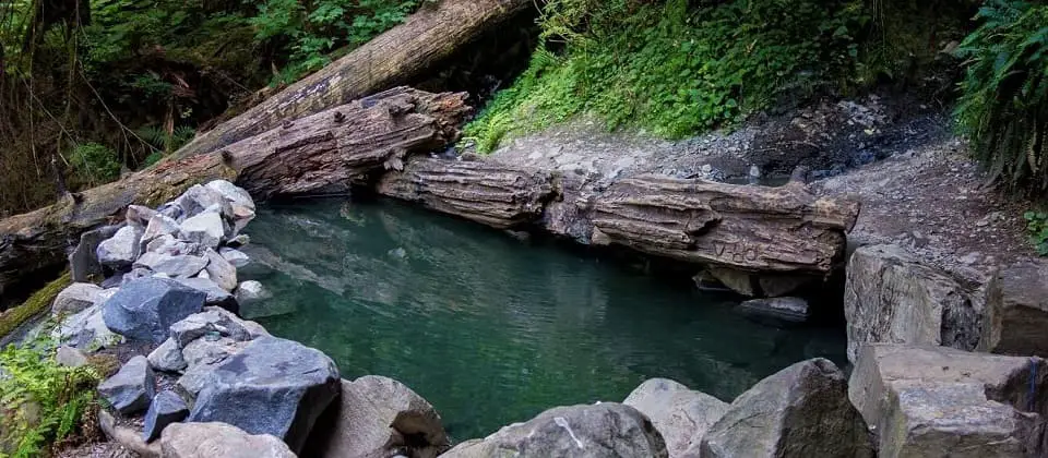 Aguas termales Olympic Hot Springs